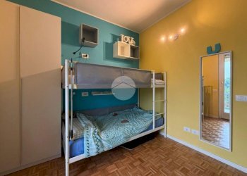 Three-room apartment Corso Europa, Pessano con Bornago - photo 15