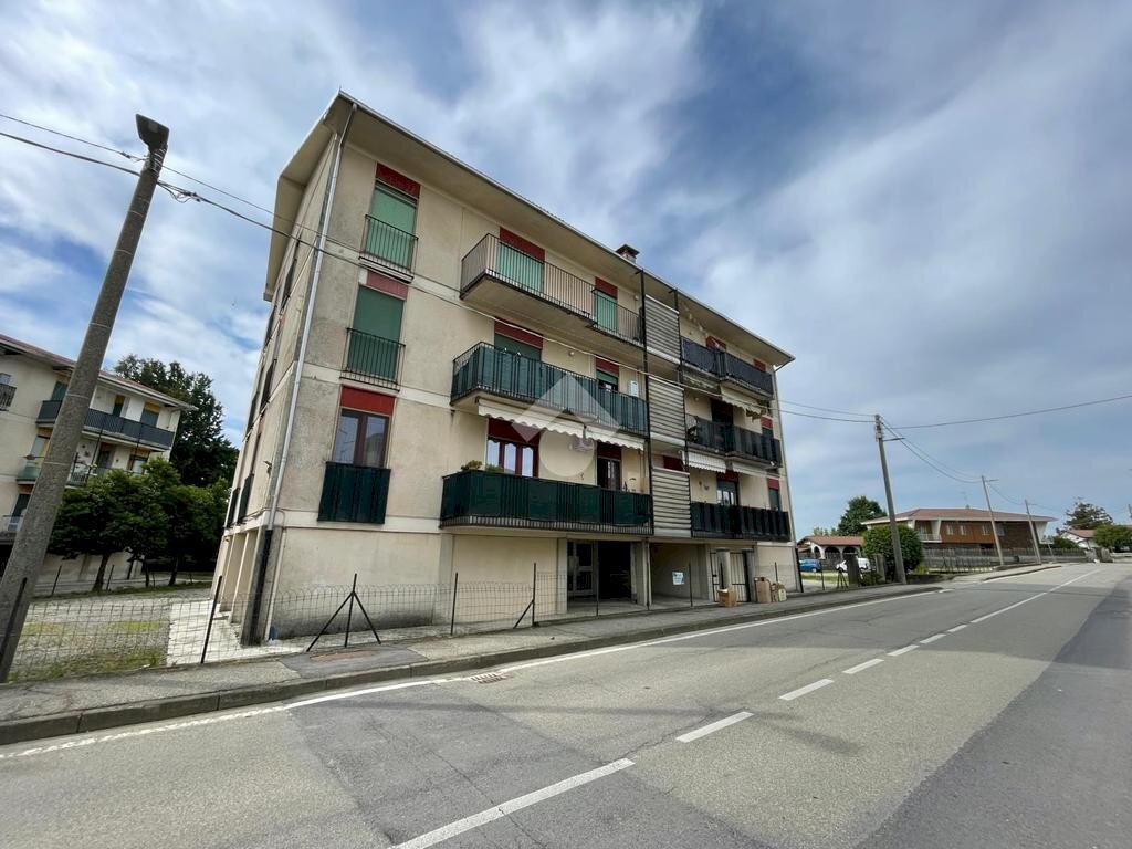 Quadrilocale Via don Minzoni, Bellinzago Novarese - foto 1