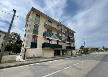 Quadrilocale Via don Minzoni, Bellinzago Novarese - foto 1