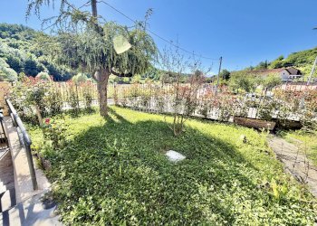 Giardino - Villa Bifamiliare Via Monsignor Schierano, 1, Castell'Alfero - foto 5
