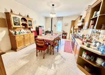 Cucina - Villa Bifamiliare Via Monsignor Schierano, 1, Castell'Alfero - foto 19
