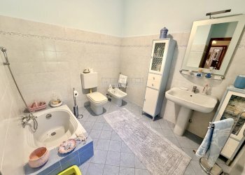 Bagno - Villa Bifamiliare Via Monsignor Schierano, 1, Castell'Alfero - foto 22