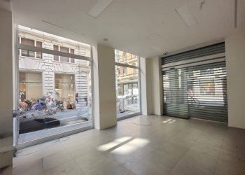 Shop Bologna (neighborhood Centro Storico) - photo 1