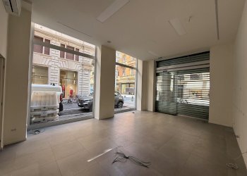 Negozio Bologna (zona Centro Storico) - foto 2