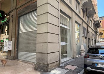 Negozio Bologna (zona Centro Storico) - foto 13