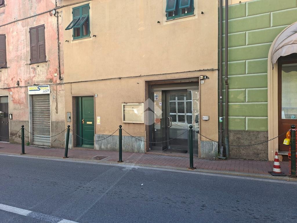 Negozio Via pietro ratto, Busalla - foto 1
