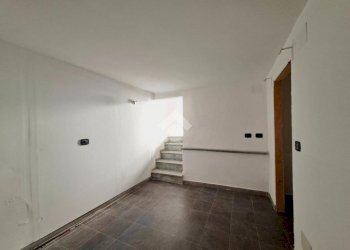 Negozio Via pietro ratto, Busalla - foto 21