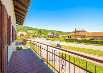 Porzione di casa Piasco - foto 18
