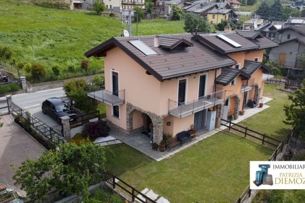 Apartment loc. Nicolin, Saint-Christophe - photo 1