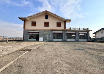 Commercial Premises Vinovo - photo 2