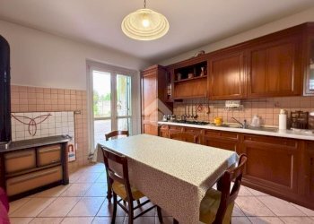 Three-room apartment Via Prarolo, Vercelli - photo 5