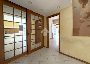 Three-room apartment Via Aurelia, Loano - photo 4