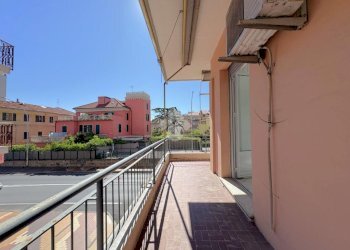 Three-room apartment Via Aurelia, Loano - photo 8
