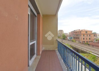 Three-room apartment Via G. Previati, Lavagna - photo 2