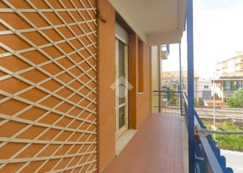 Three-room apartment Via G. Previati, Lavagna - photo 16