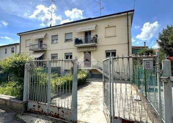 Quadrilocale Via Giacomo Puccini, San Giovanni in Persiceto - foto 2