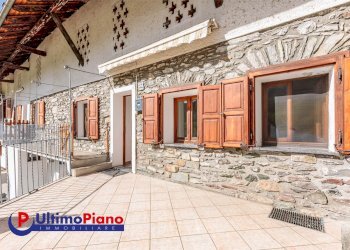 Portion of a house Frazione dialley 27, 27, Aymavilles - photo 2