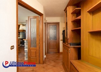 Portion of a house Frazione Dialley 27, Aymavilles - photo 3
