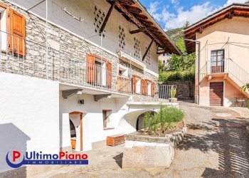 Portion of a house Frazione Dialley 27, Aymavilles - photo 5