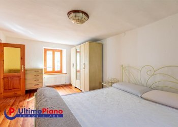 Portion of a house Frazione Dialley 27, Aymavilles - photo 15