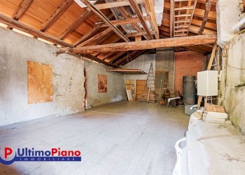 Portion of a house Frazione Dialley 27, Aymavilles - photo 23