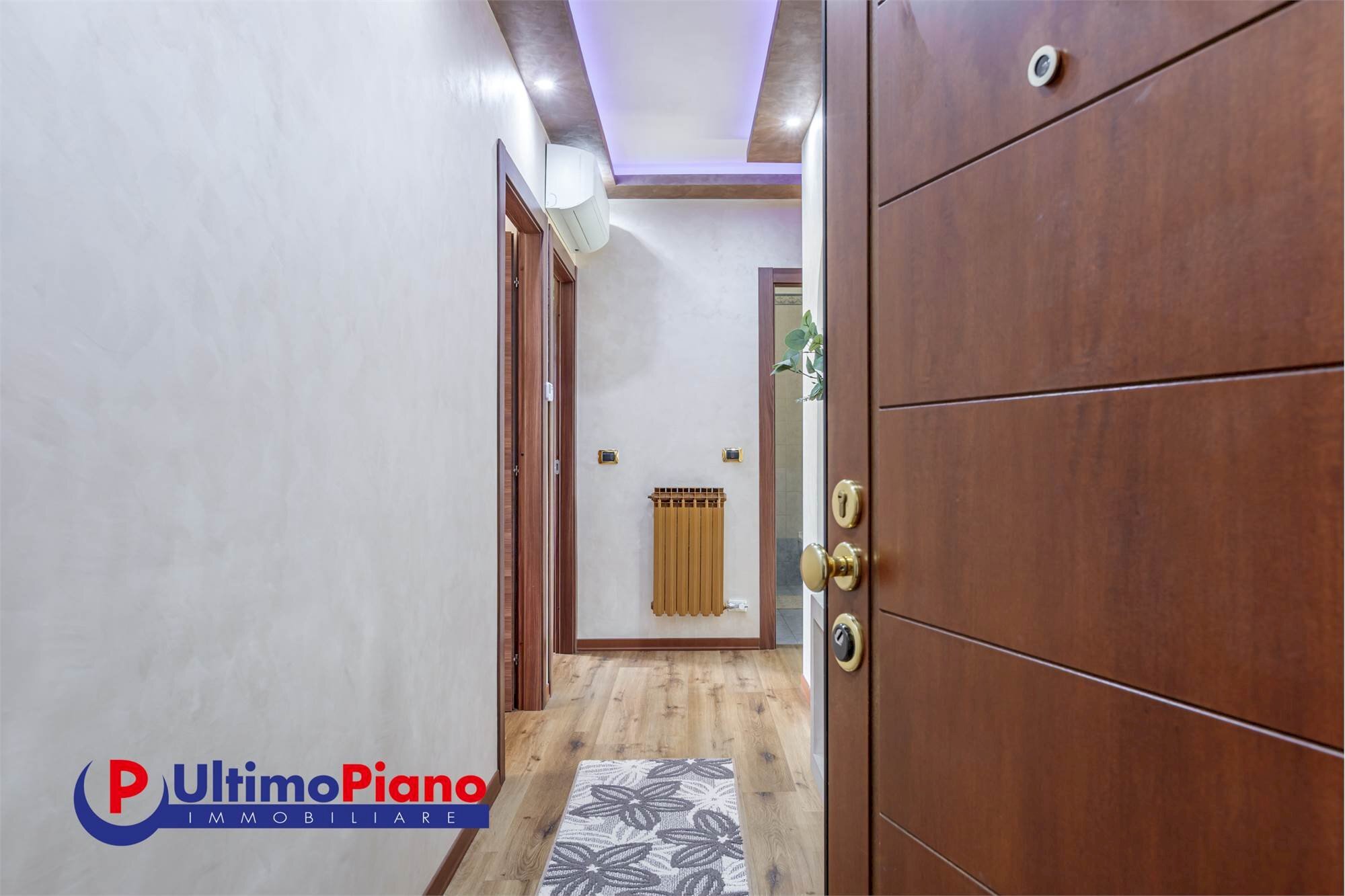 INGRESSO - Trilocale Frazione Plan Felinaz 48, Charvensod - foto 3