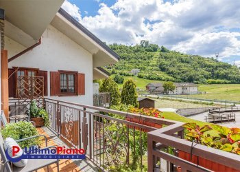 BALCONE - Three-room apartment Frazione Plan Felinaz 48, Charvensod - photo 14