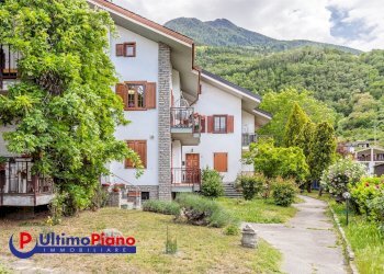 GIARDINO COMUNE - Three-room apartment Frazione Plan Felinaz 48, Charvensod - photo 36