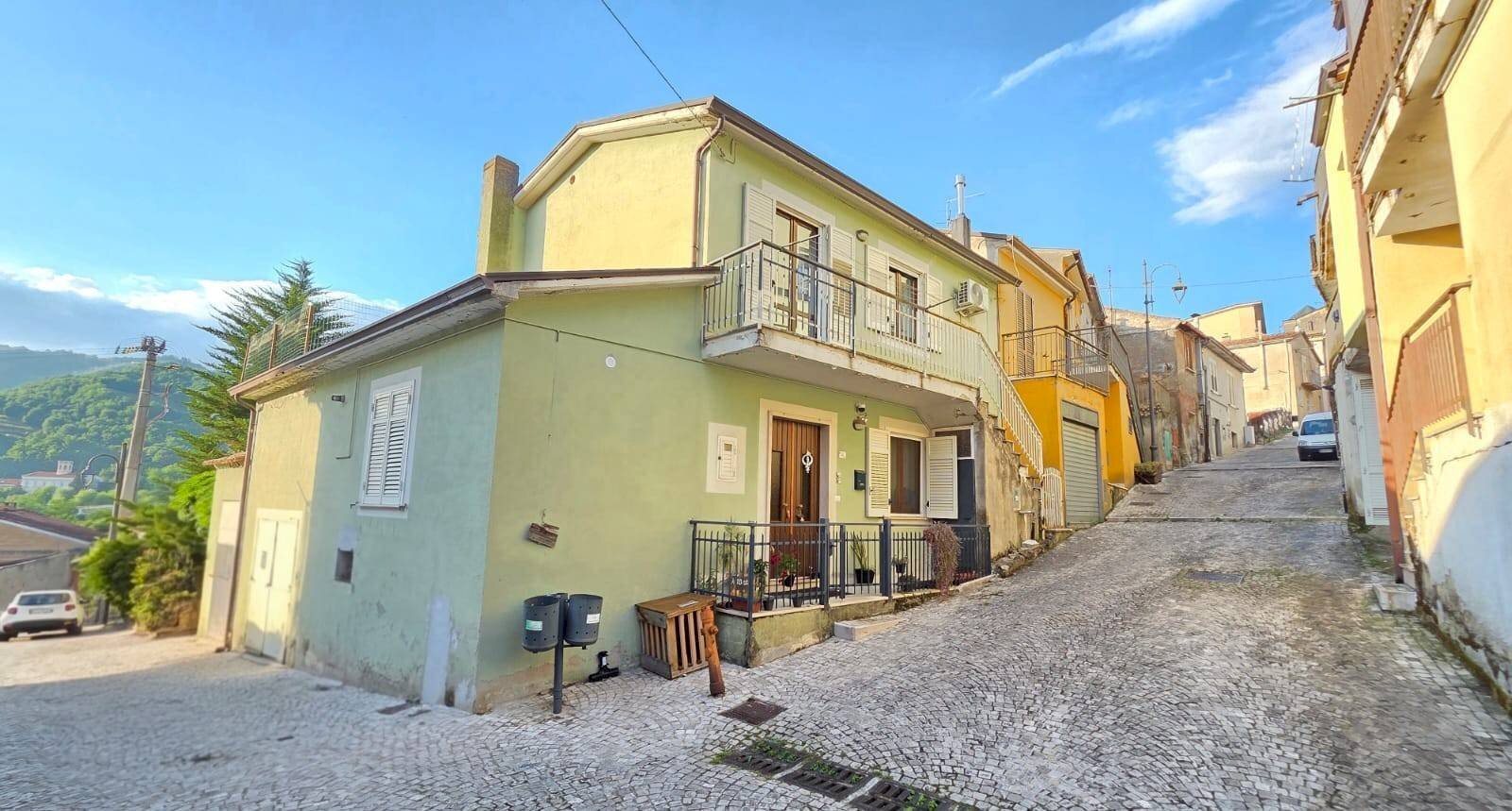 Foto 1 - Casa indipendente via giacomo matteotti, Tufo - foto 1