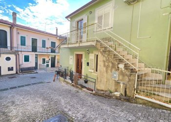Foto 2 - Casa indipendente via giacomo matteotti, Tufo - foto 2