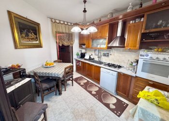 Foto 3 - Four-room apartment Via Roccazzo
 
94, Palermo - photo 3