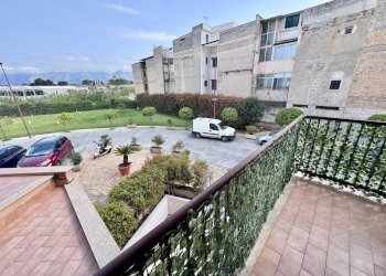 Foto 7 - Four-room apartment Via Roccazzo
 
94, Palermo - photo 7