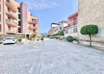 Foto 28 - Four-room apartment Via Roccazzo
 
94, Palermo - photo 28