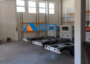 Foto 2 - Shed VIA EMILIA, Savignano sul Rubicone - photo 2