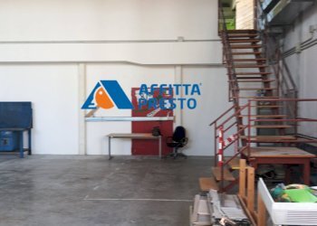 Foto 3 - Shed VIA EMILIA, Savignano sul Rubicone - photo 3