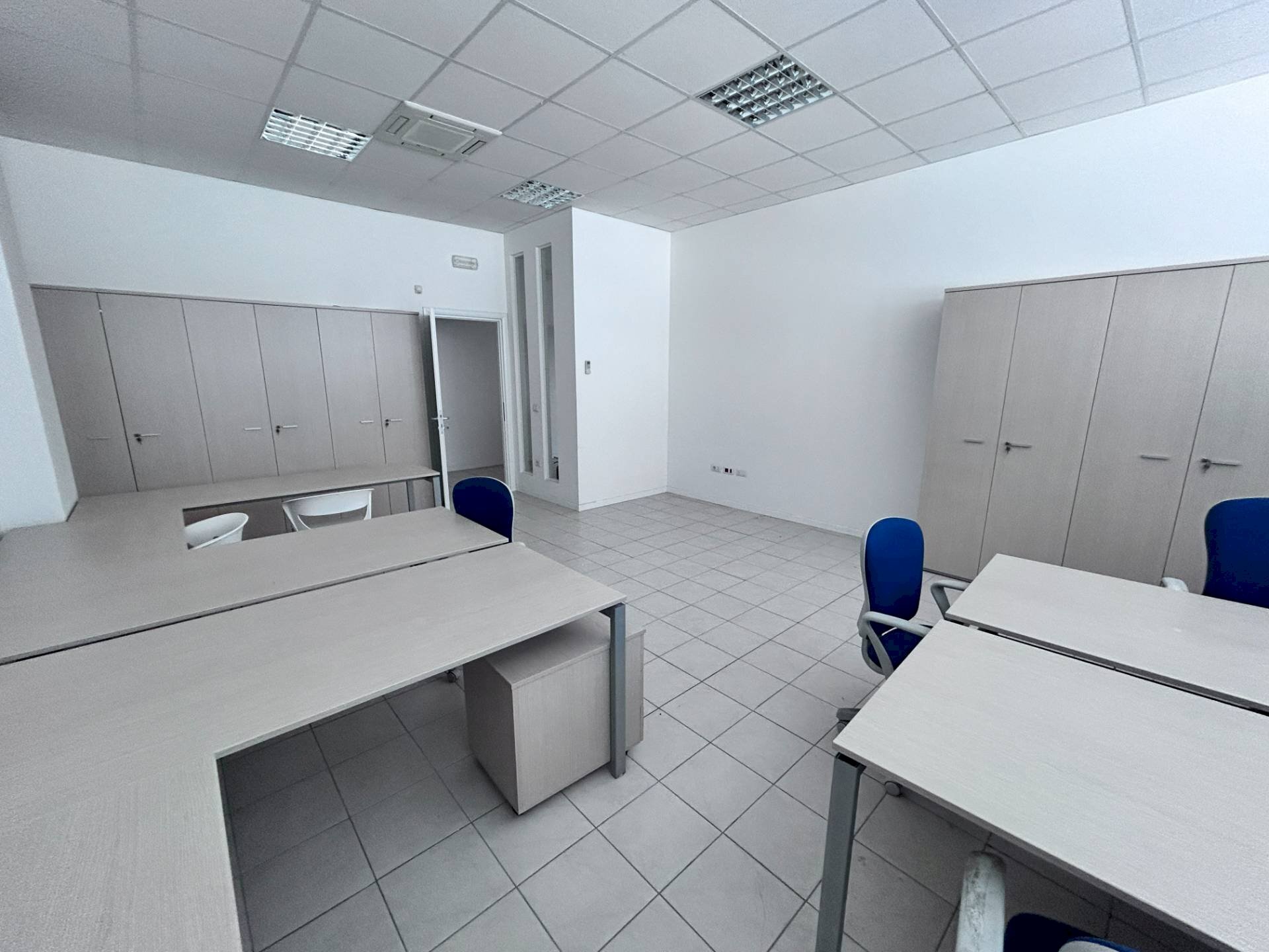 Foto 1 - Office Via Luigi Einaudi, Civitanova Marche - photo 1