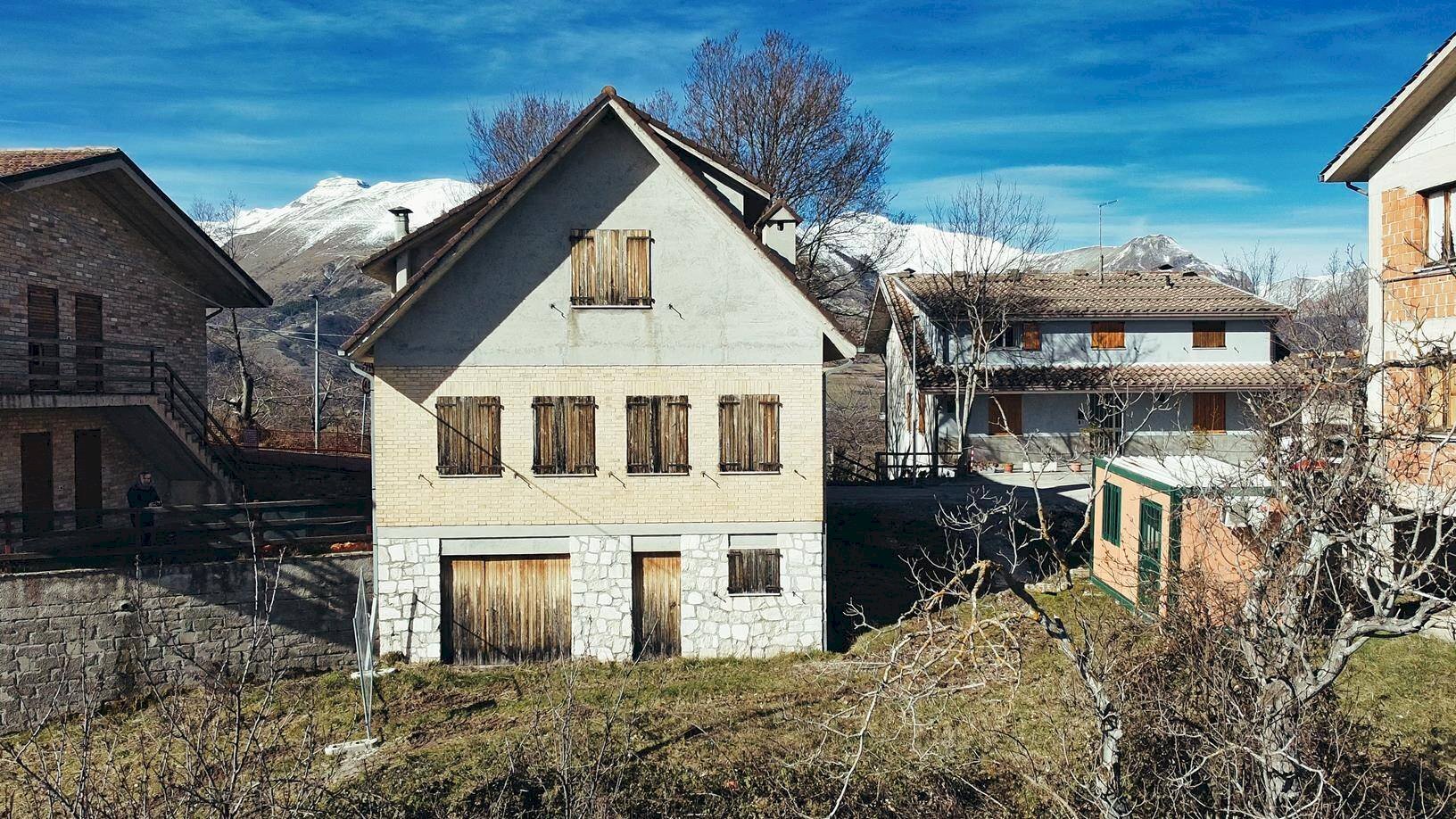Foto 1 - Rustico Frazione Ferrà, Montemonaco - foto 1