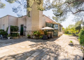 Foto 1 - Villa STRADA PEZZE DEL SOLE
 
11/A, Bari - foto 1