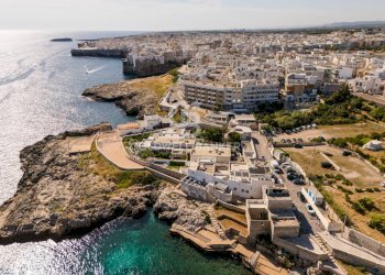 Foto 1 - Bilocale Lungomare Domenico Mudugno
 
6, Polignano a Mare - foto 1