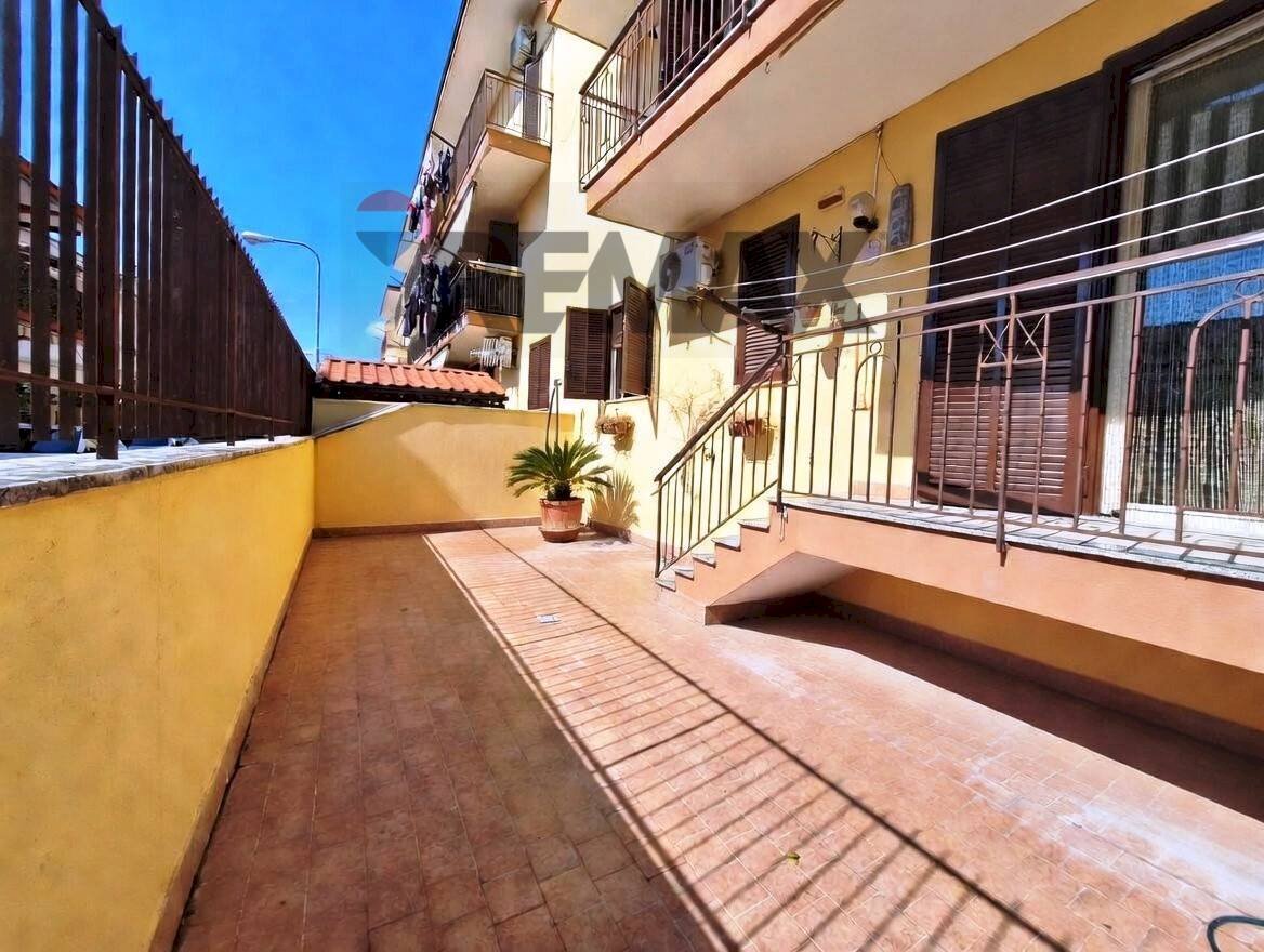 Terrazza - Three-room apartment via Luigi Perosi
41, Acerra - photo 2