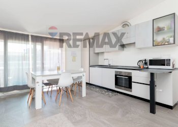Cucina - Bilocale Via Pola
 
77, Caronno Pertusella - foto 3