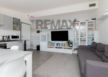 Sala da pranzo - Bilocale Via Pola
 
77, Caronno Pertusella - foto 6