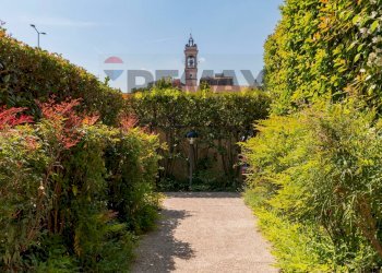 Giardino - Bilocale Via Pola
 
77, Caronno Pertusella - foto 25
