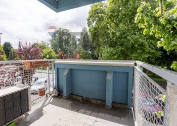 Balcone - Four-room apartment Via Togliatti
17, Locate di Triulzi - photo 8