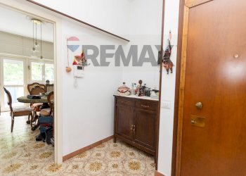 Ingresso / disimpegno - Four-room apartment Via Togliatti
17, Locate di Triulzi - photo 11