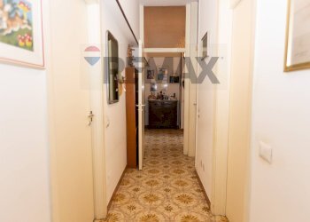 Disimpegno zona notte - Four-room apartment Via Togliatti
17, Locate di Triulzi - photo 19