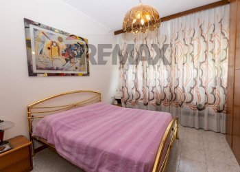 Camera matrimoniale - Four-room apartment Via Togliatti
17, Locate di Triulzi - photo 20