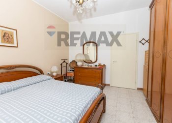 Camera da letto - Four-room apartment Via Togliatti
17, Locate di Triulzi - photo 28