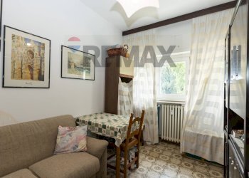 Cameretta - Four-room apartment Via Togliatti
17, Locate di Triulzi - photo 33
