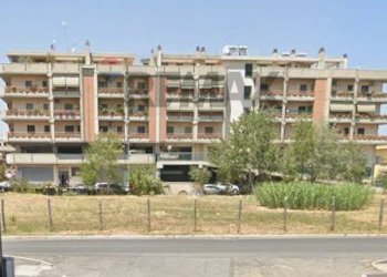 Edificio all\'aperto - Three-room apartment VIA SALARIA
 
219/B, Monterotondo - photo 1